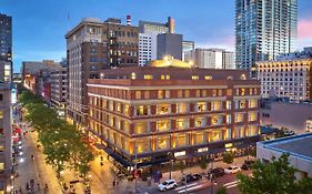 Courtyard Denver Downtown Hotel